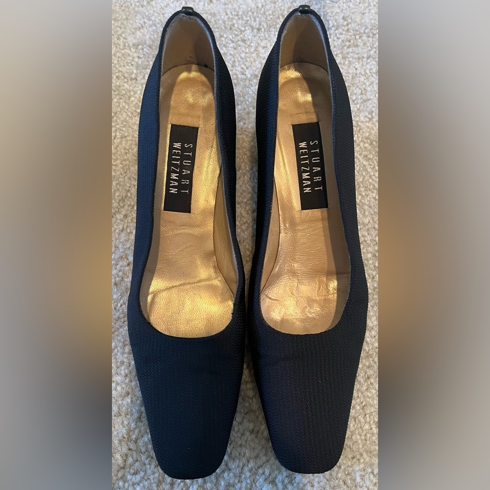 Stuart Weitzman textured black heels